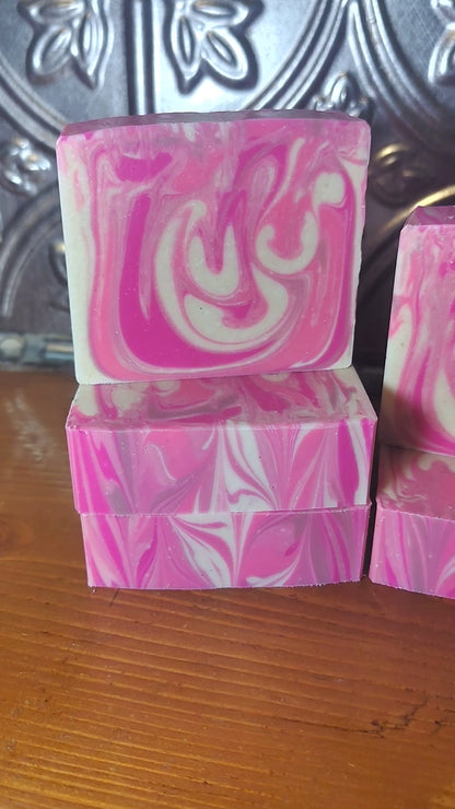 Daisy Chain Goat's Milk & Tallow Soap